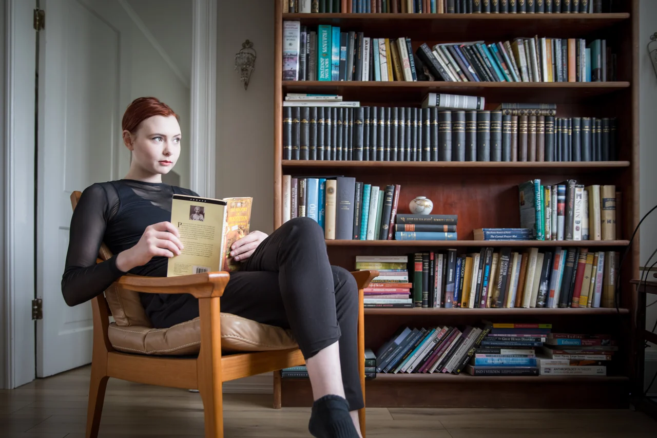 Girl Reading